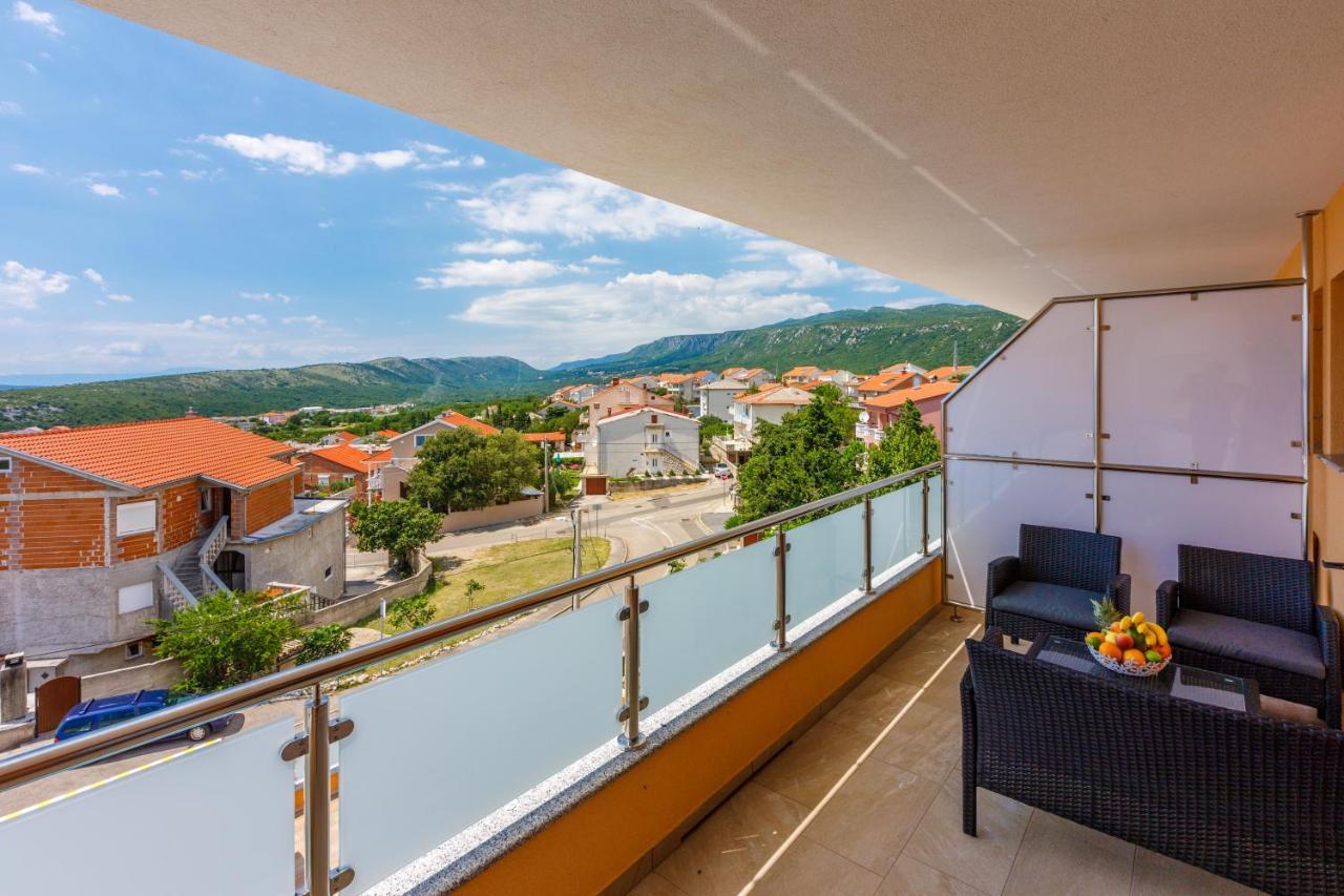 House View Daire Novi Vinodolski Dış mekan fotoğraf